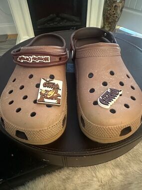 Crocs Men’s Count Chocula  Classic Clogs - Brown